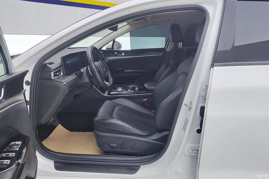Kia K5, 2021 9