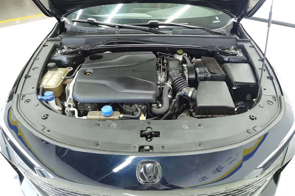 Changan UNI-V, 2022 10
