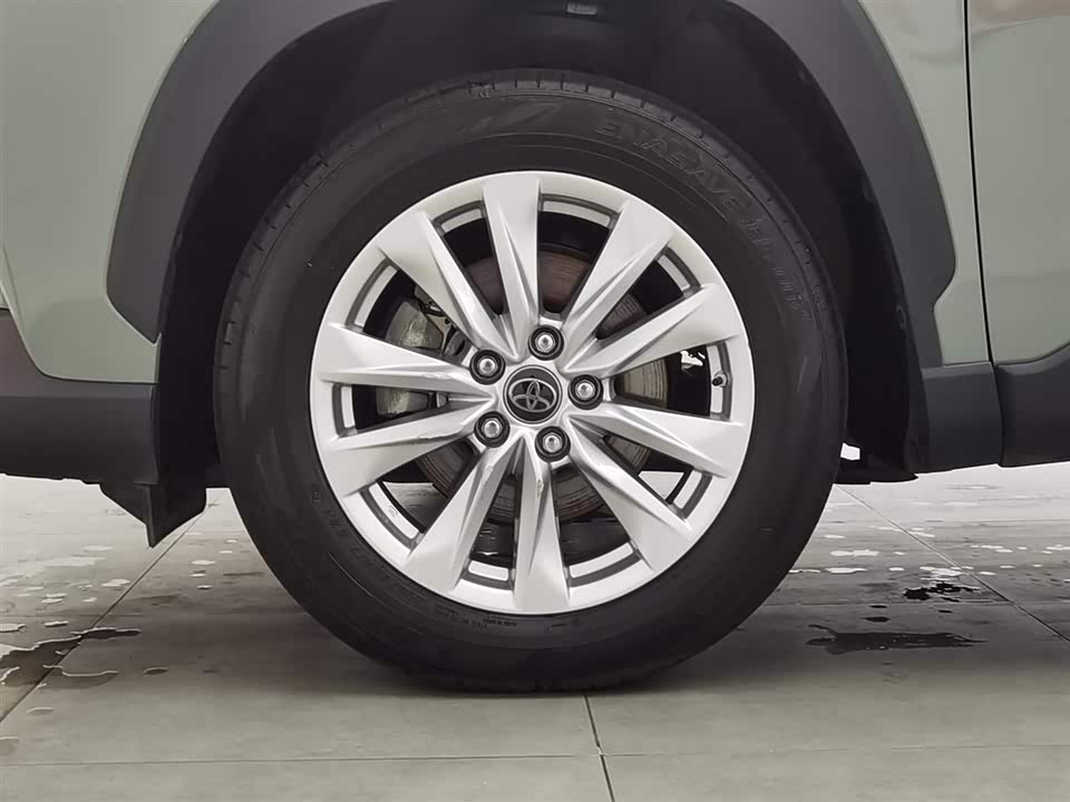 Toyota Corolla Sharp amplifier