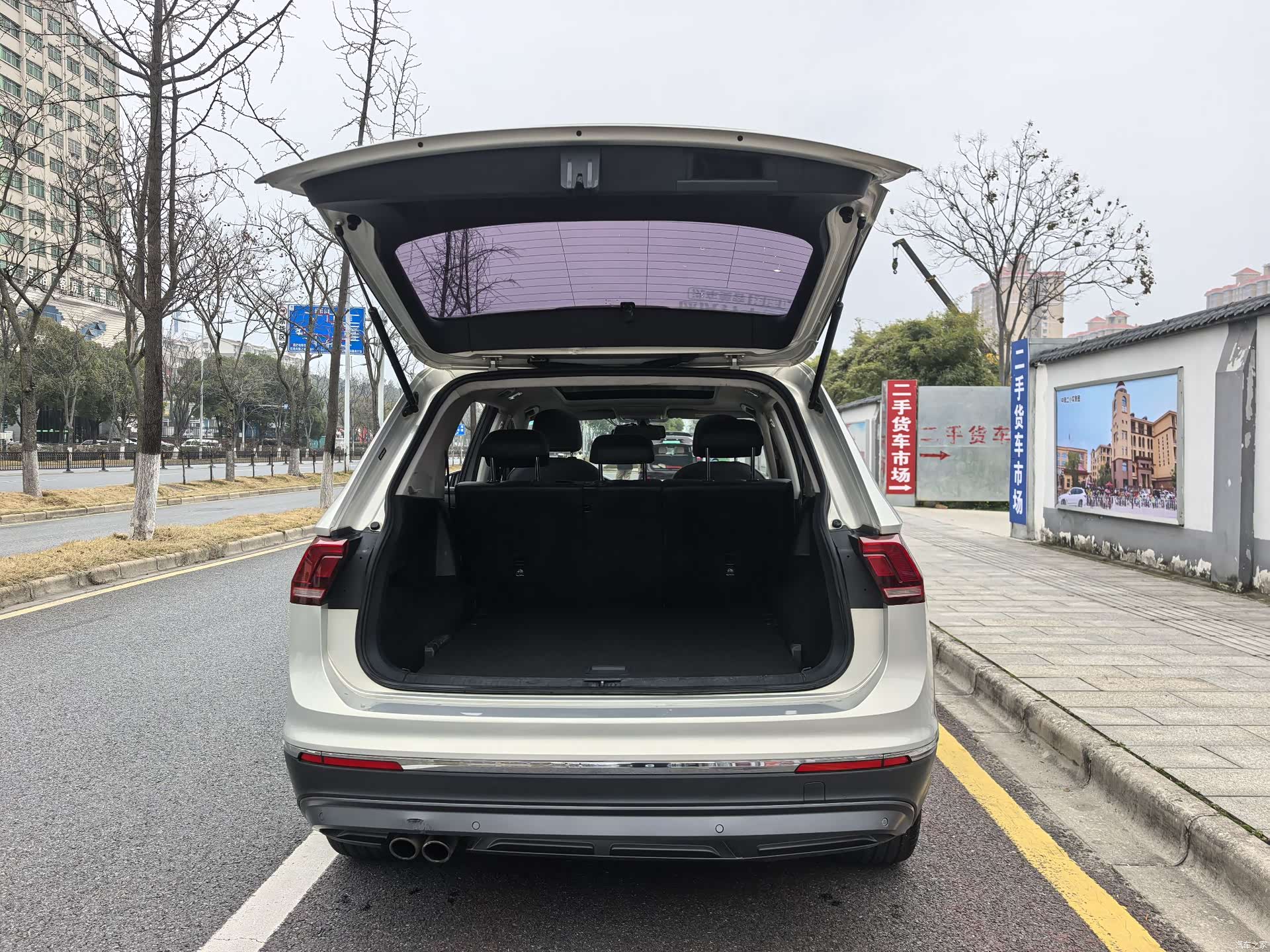 Volkswagen Tiguan L, 2020 20