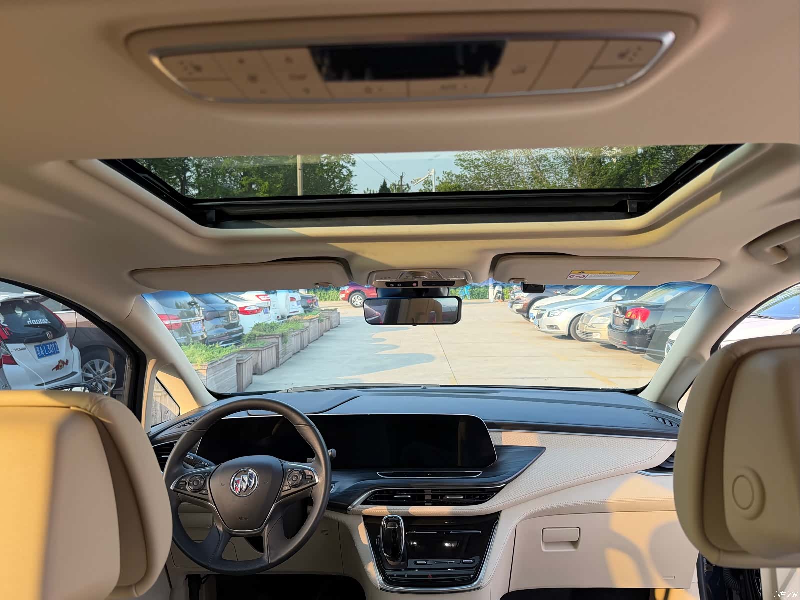 Buick GL8, 2023 8
