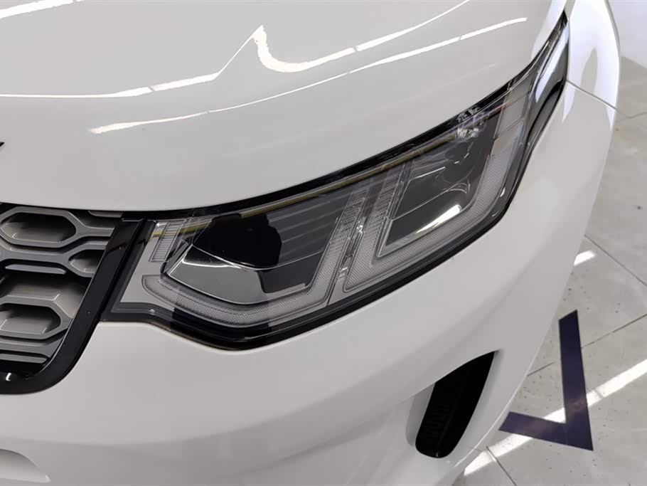 Land Rover Discover sports