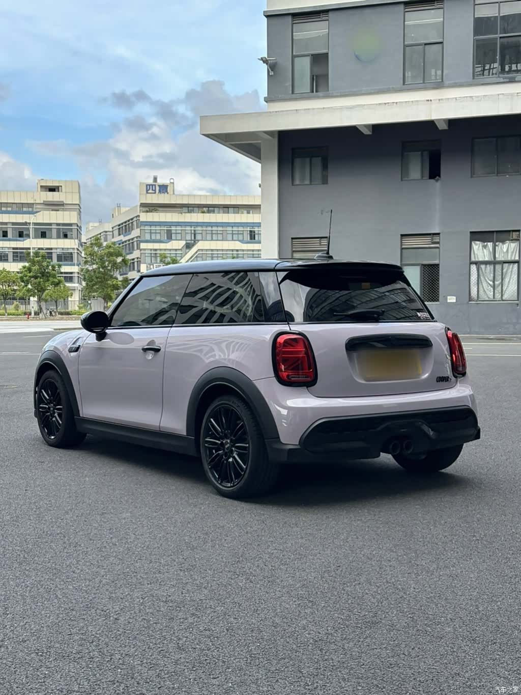 Mini Cooper, 2022 10