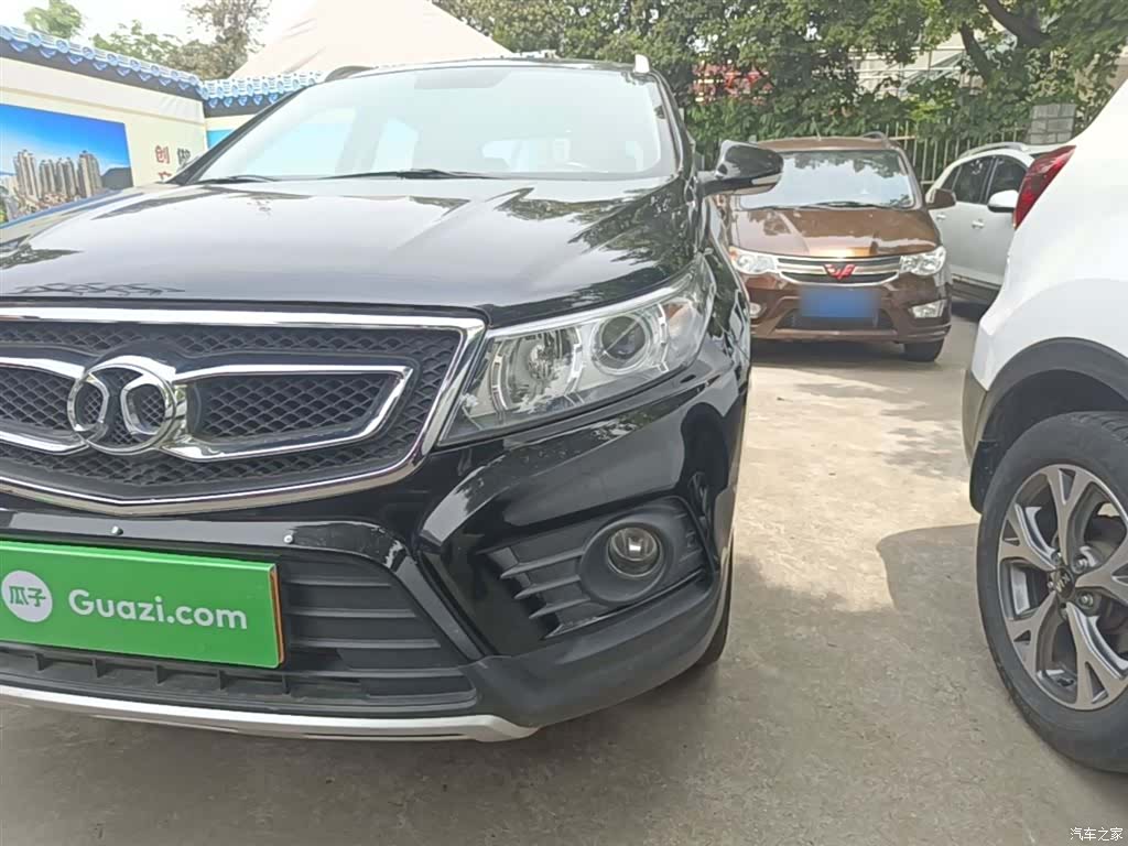 BAIC X55, 2016 24