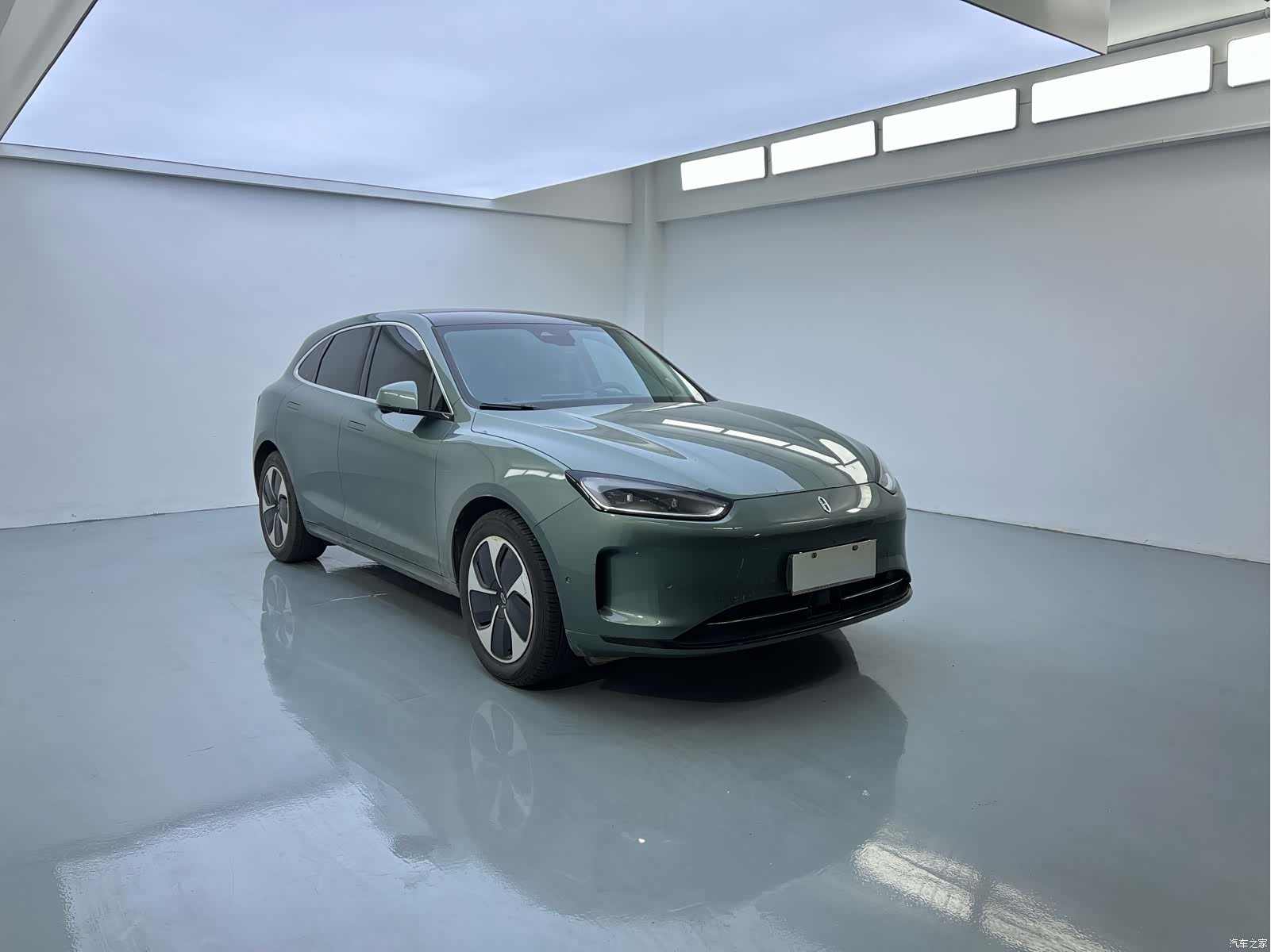 AITO M5, 2022 1