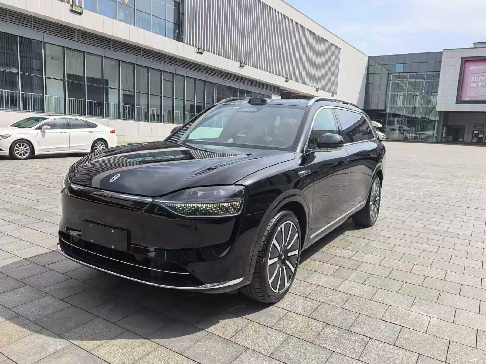 AITO M9, 2024 1