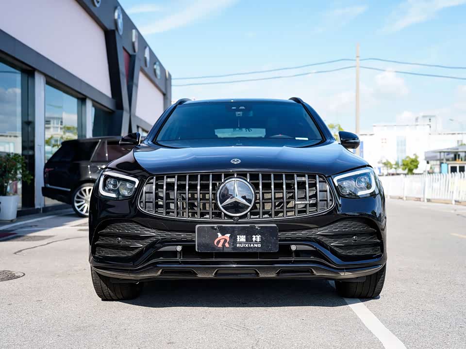 Mercedes-Benz GLC AMG