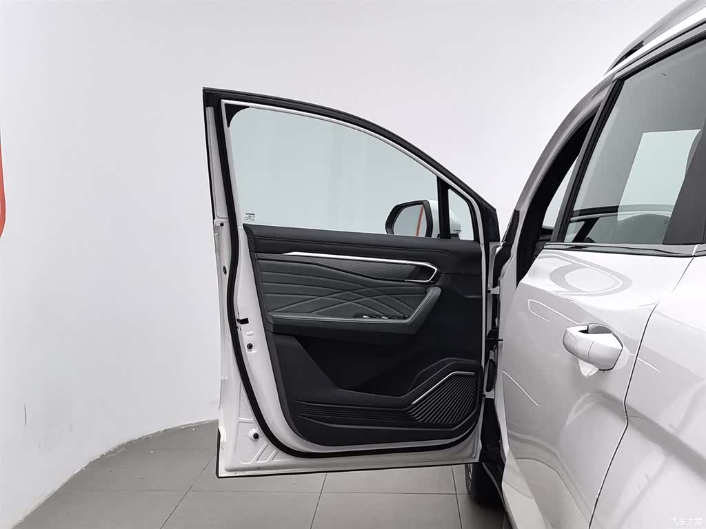 Geely Haoyue, 2024 8