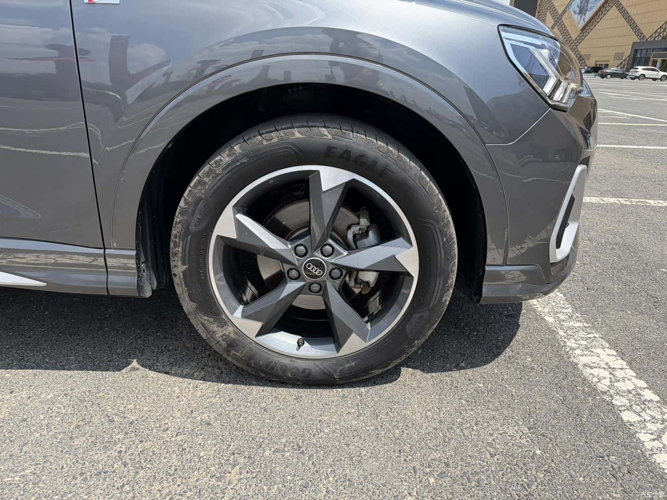Audi Q3, 2023 14