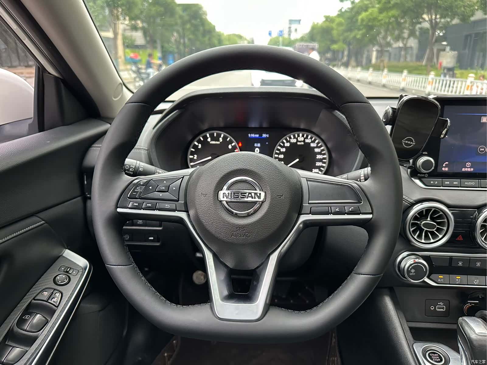Nissan Sylphy, 2020 13