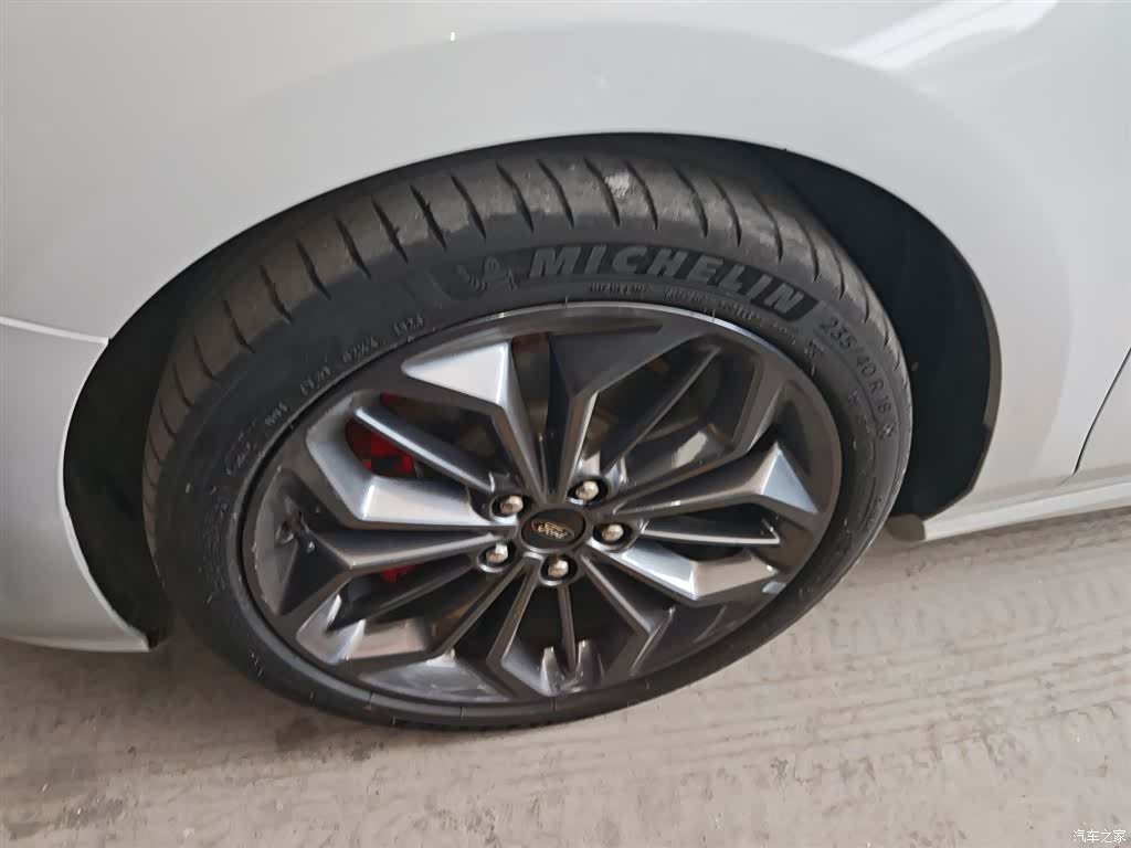 Ford Focus, 2023 23