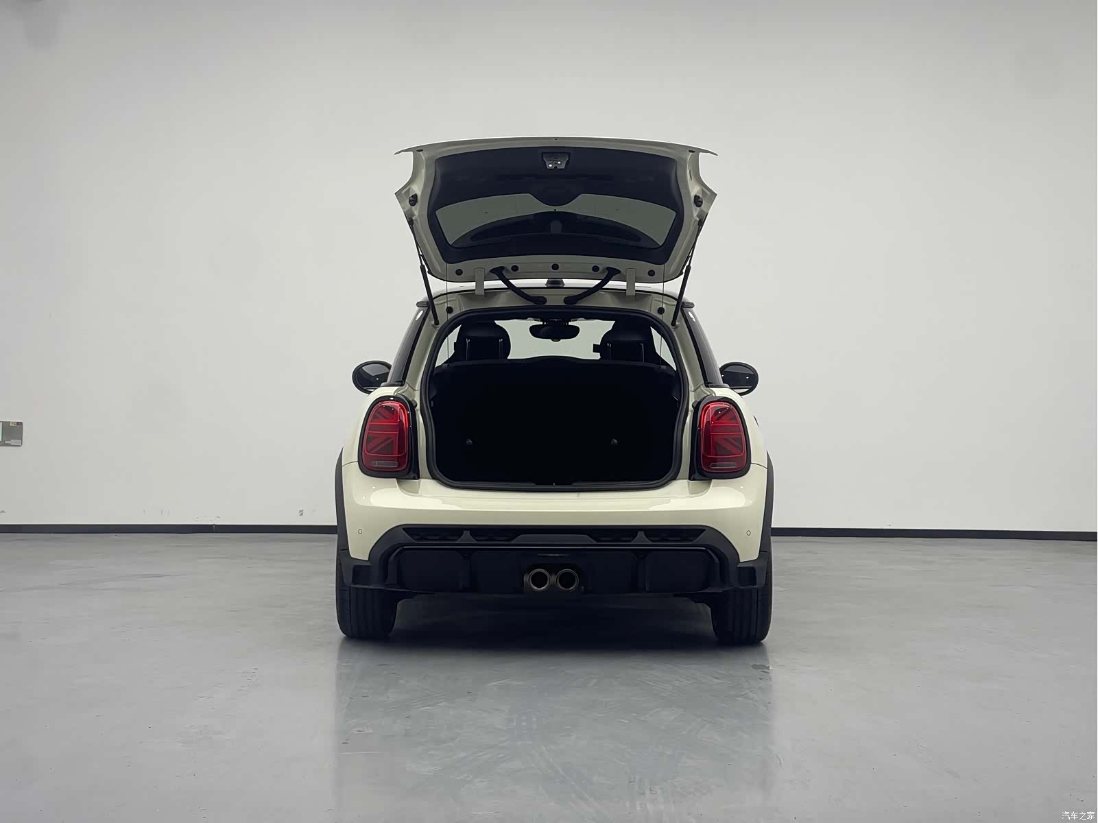 Mini Cooper, 2022 18