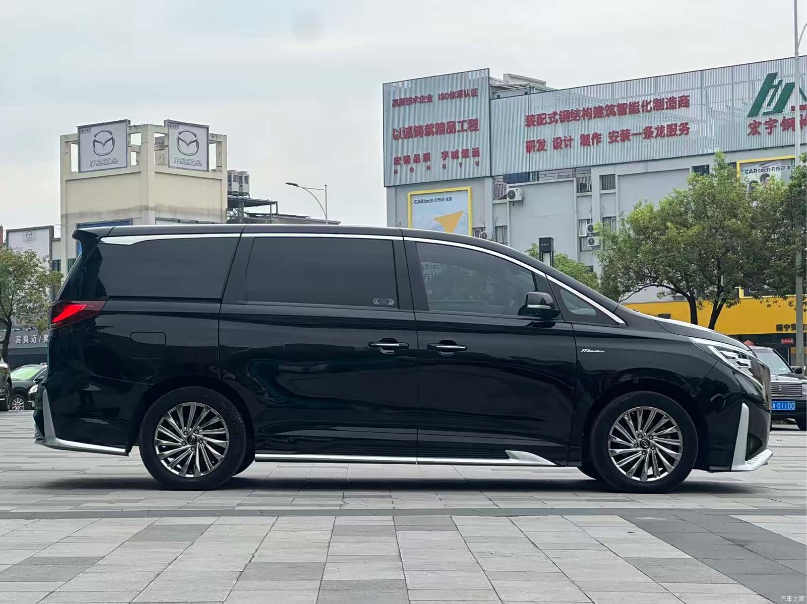 Trumpchi M8, 2022 4