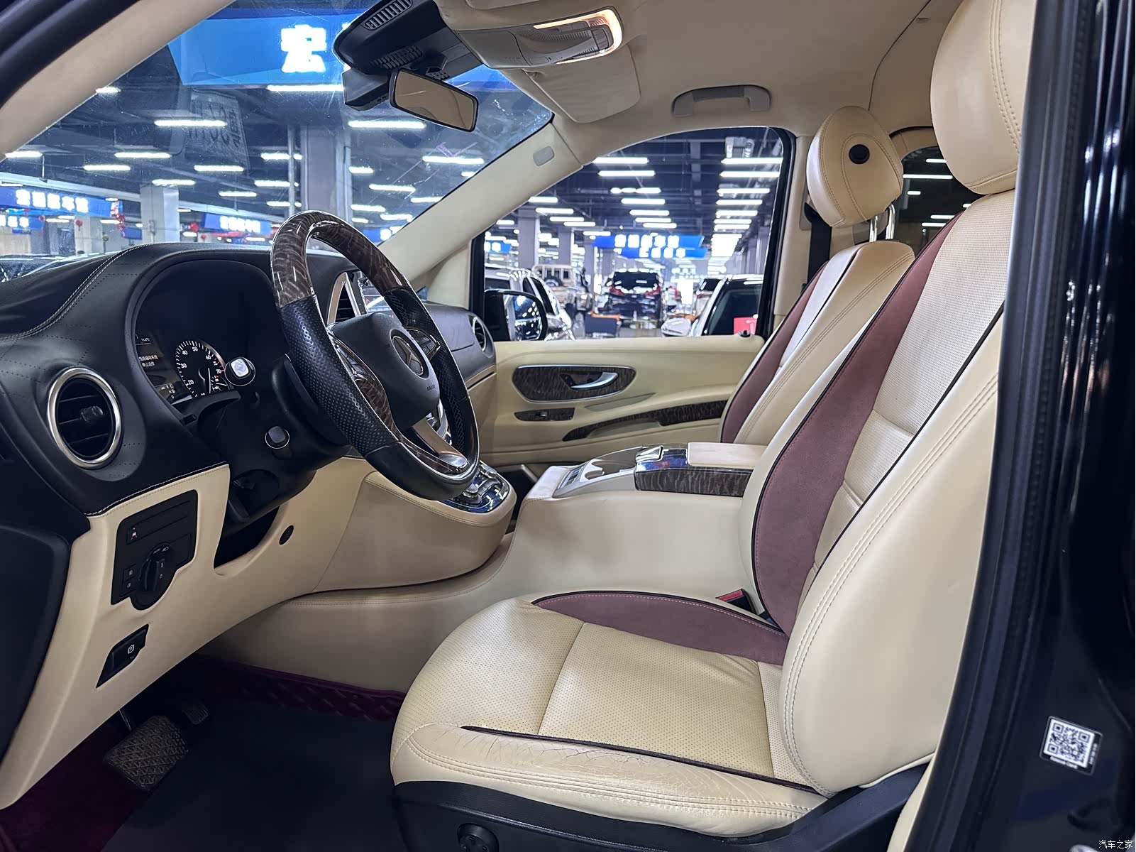 Mercedes-Benz V-Class, 2018 все фото