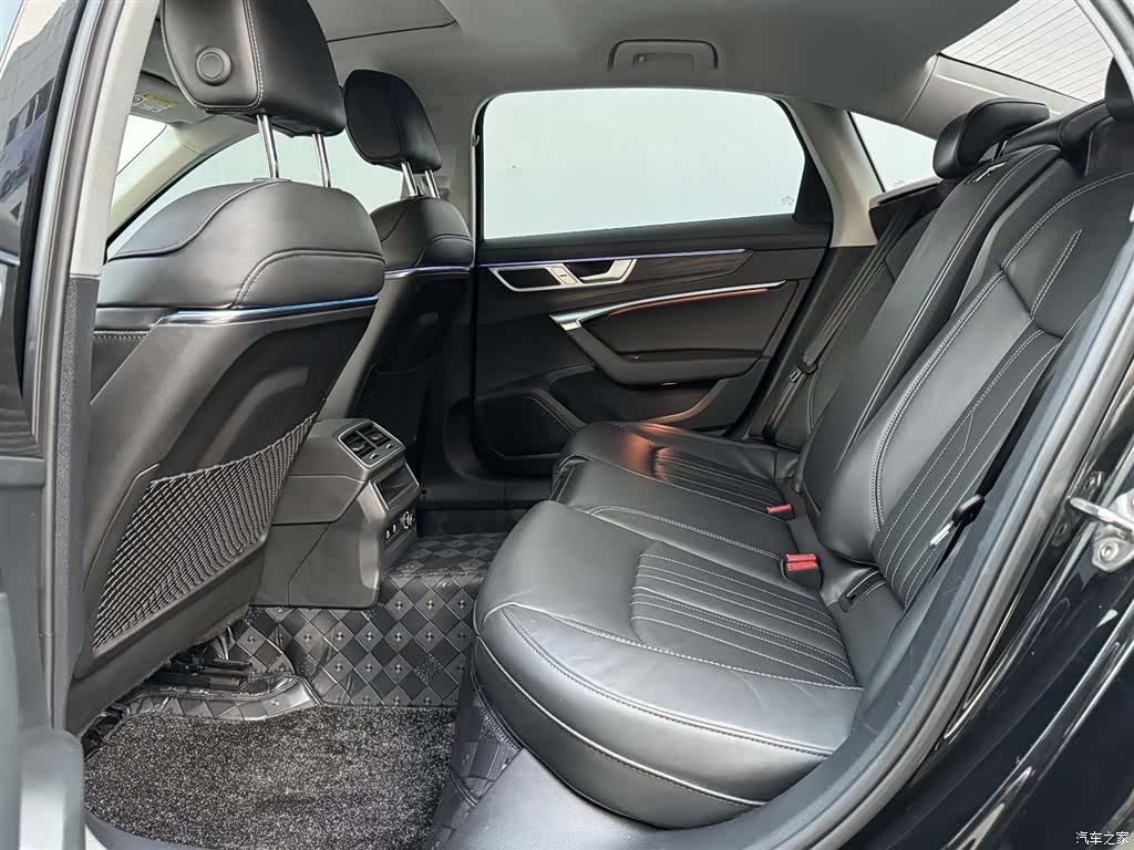 Audi A6L, 2023 24