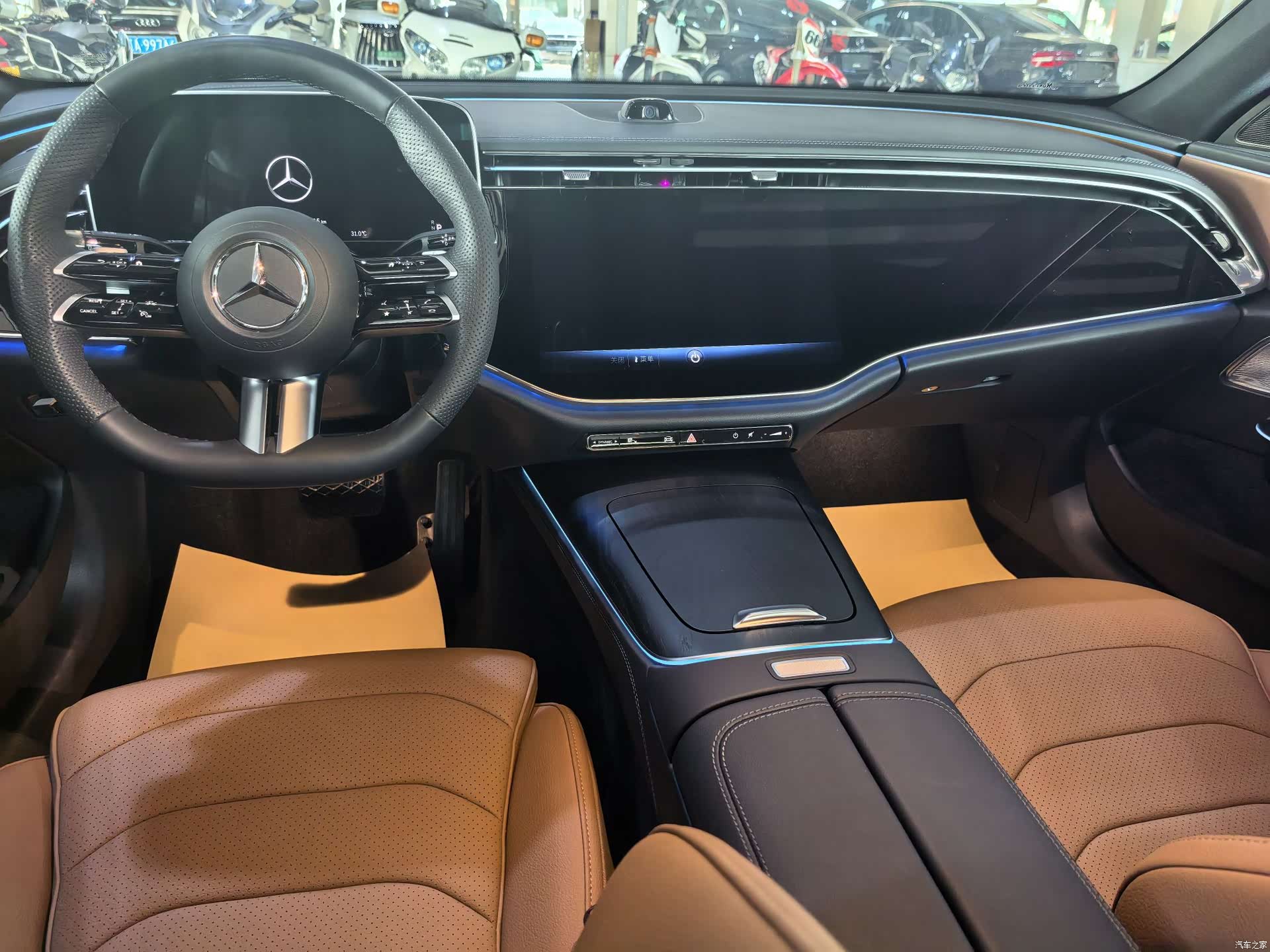 Mercedes-Benz E-Class, 2024 7