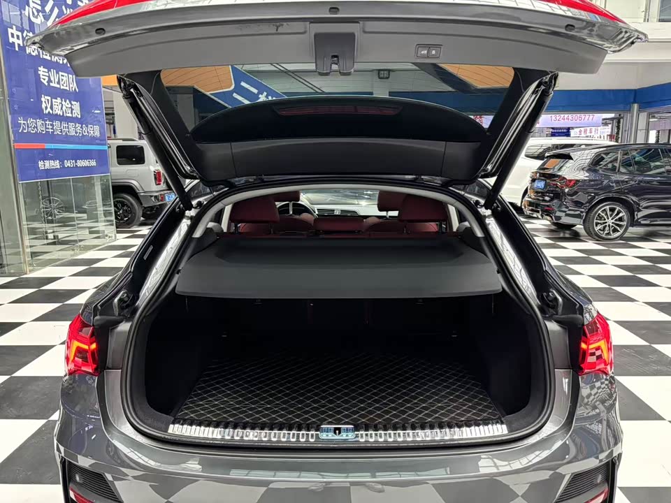 Audi Q3 Sportback Audi Q3 Sportback