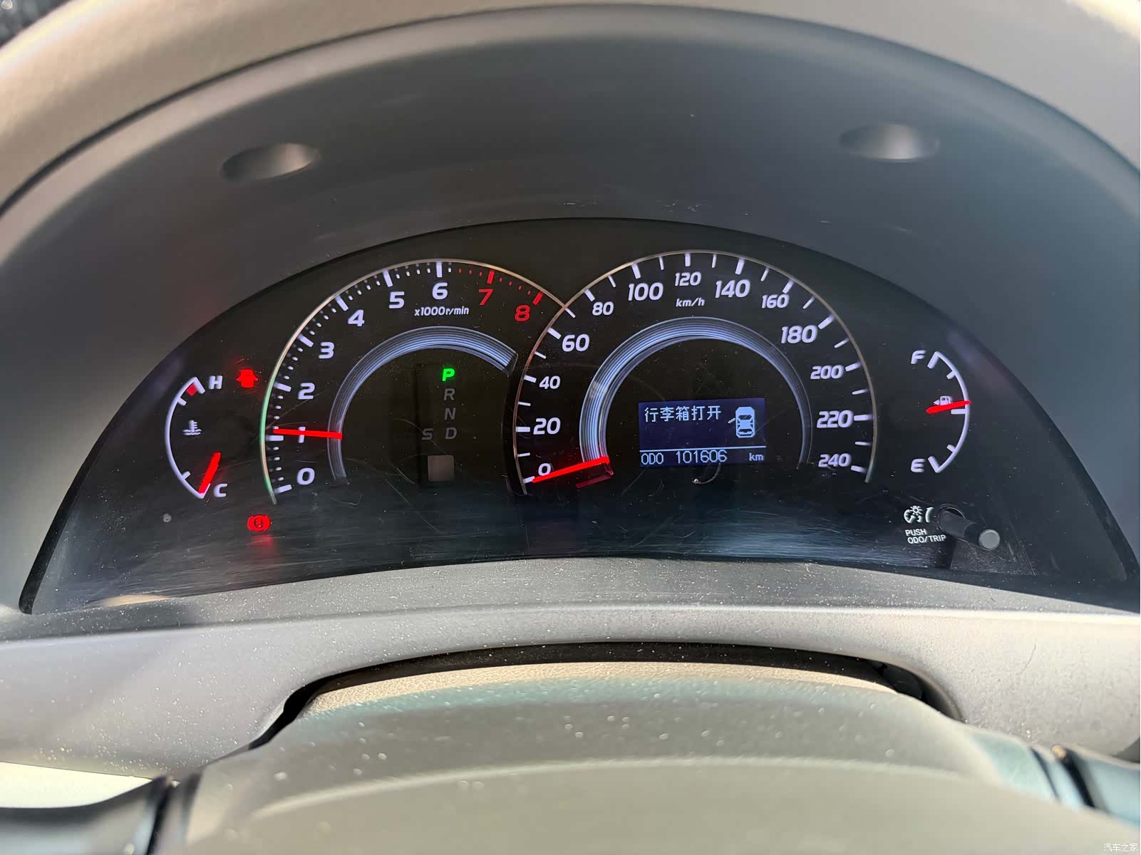 Toyota Camry, 2011 9