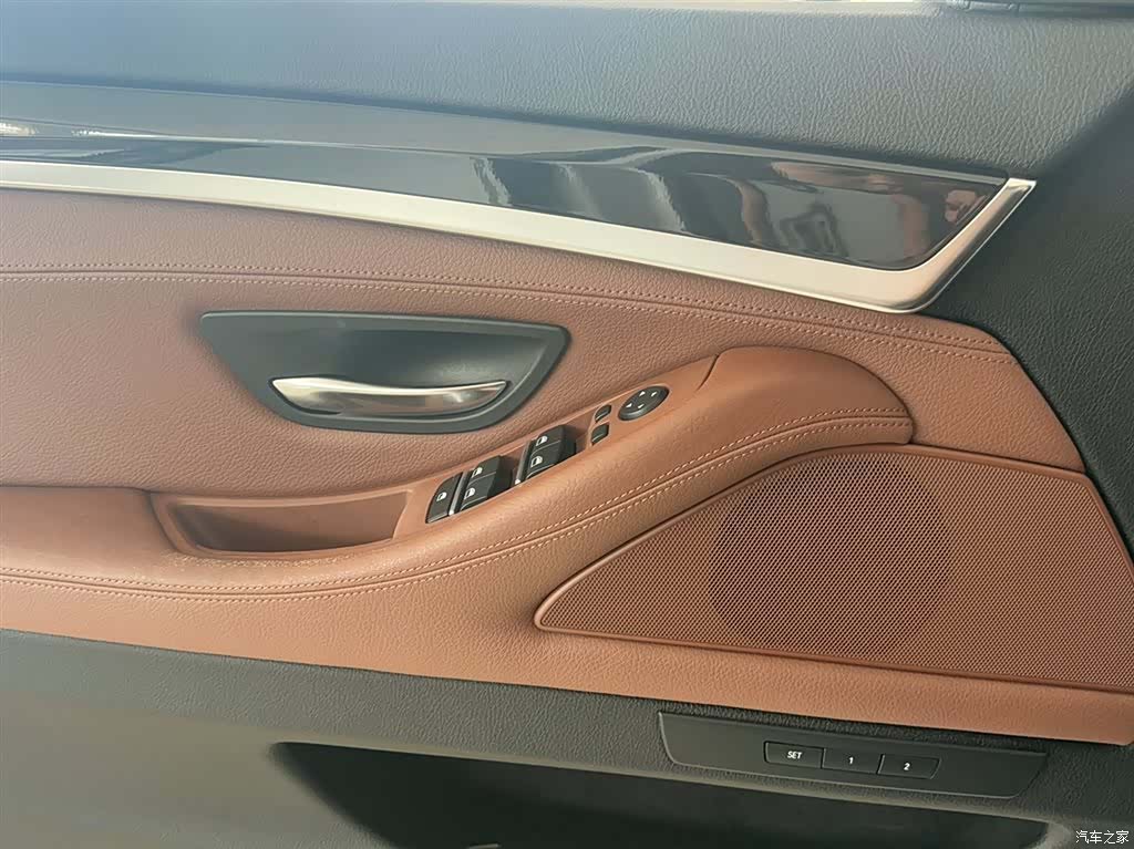 BMW 5 Series, 2016 11