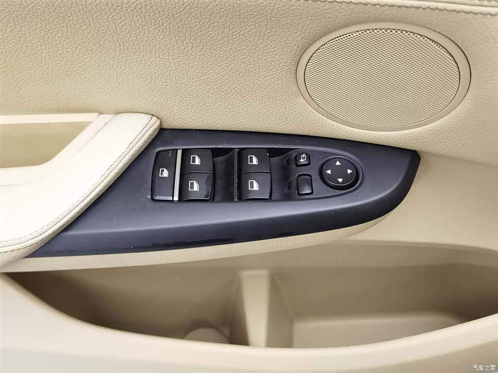 BMW X3, 2011 9