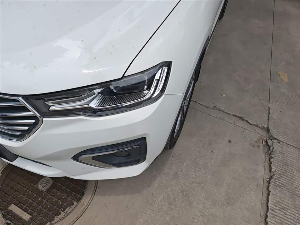 Haval H2s