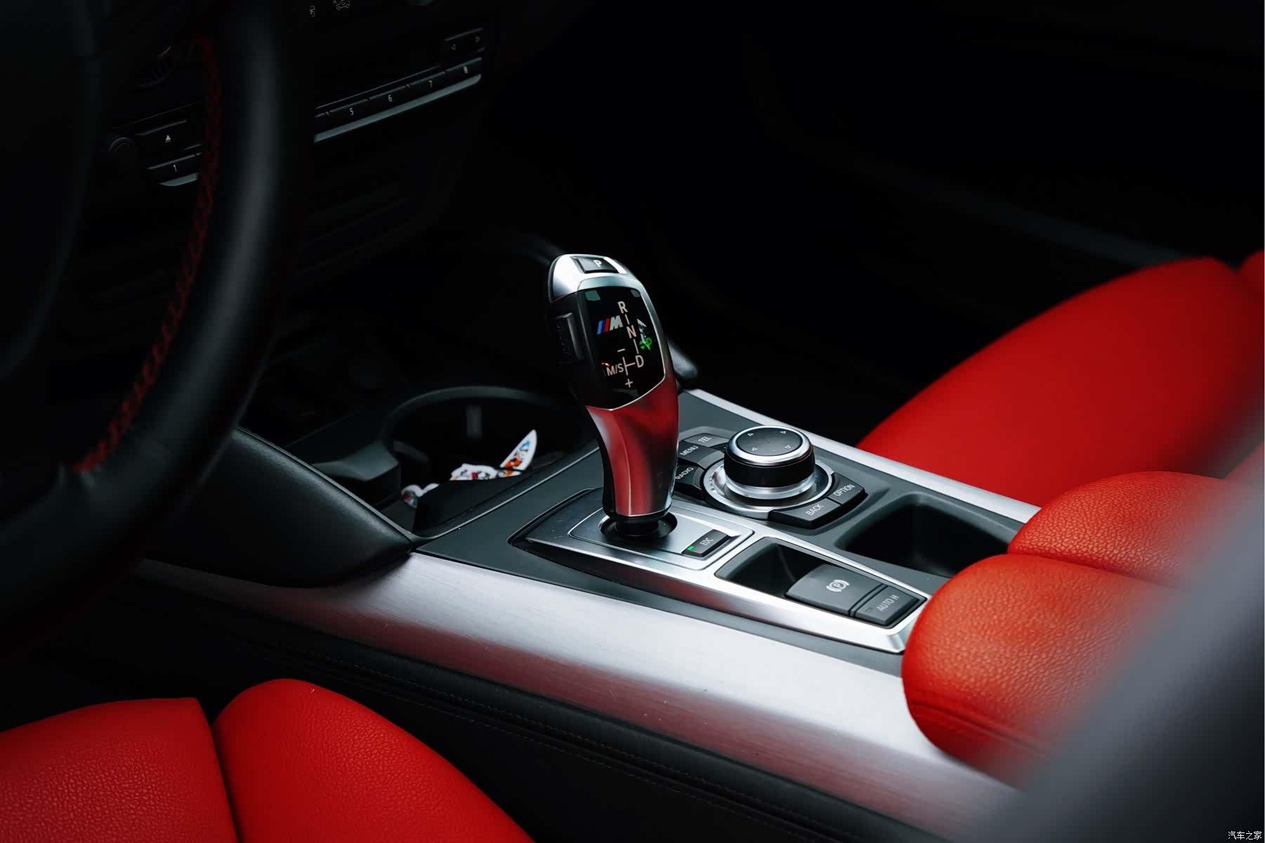 BMW X6, 2013 8