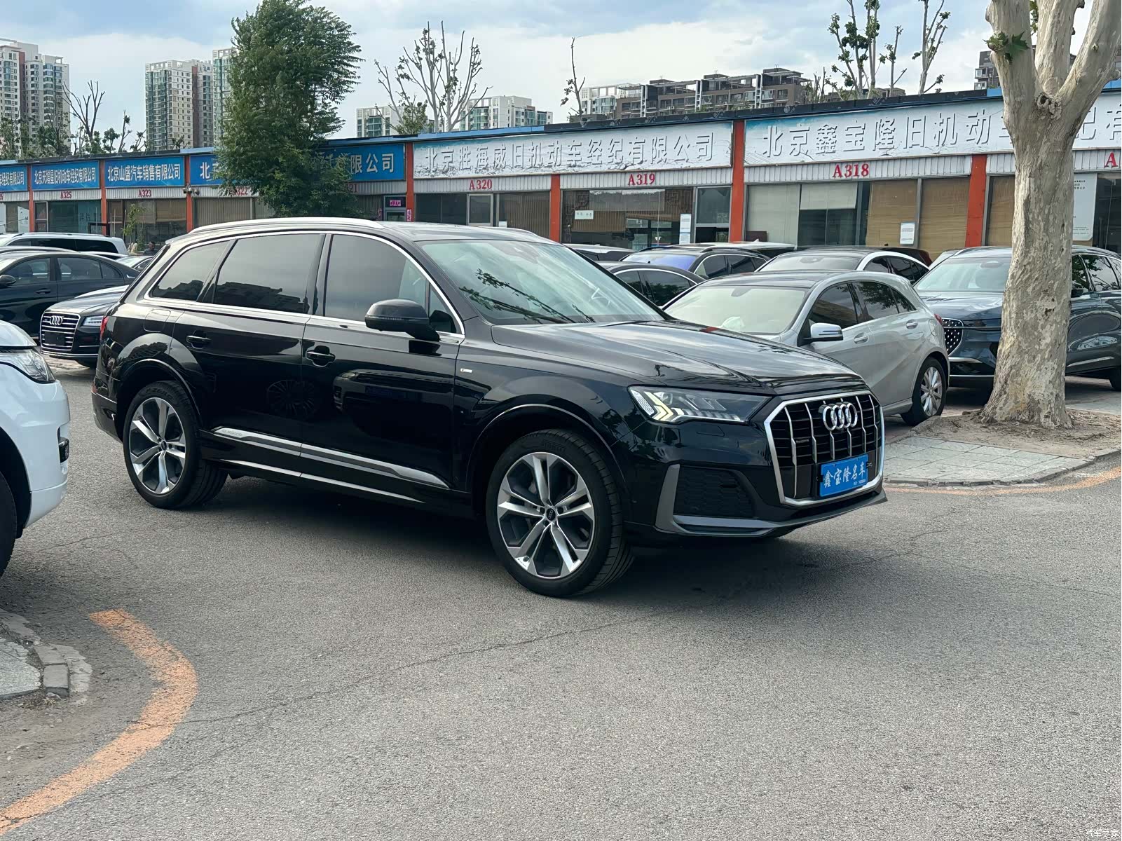 Audi Q7, 2021 3
