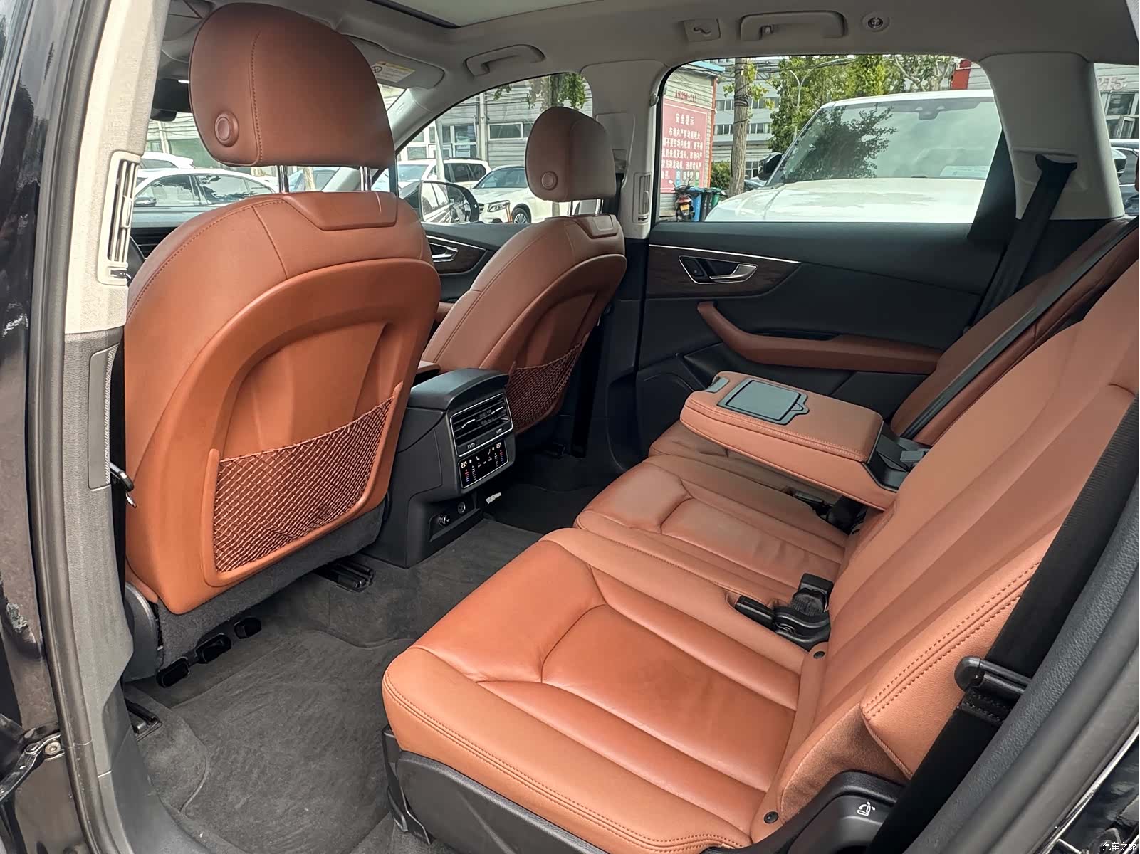 Audi Q7, 2021 8