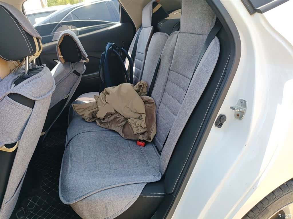 Changan V, 2019 15