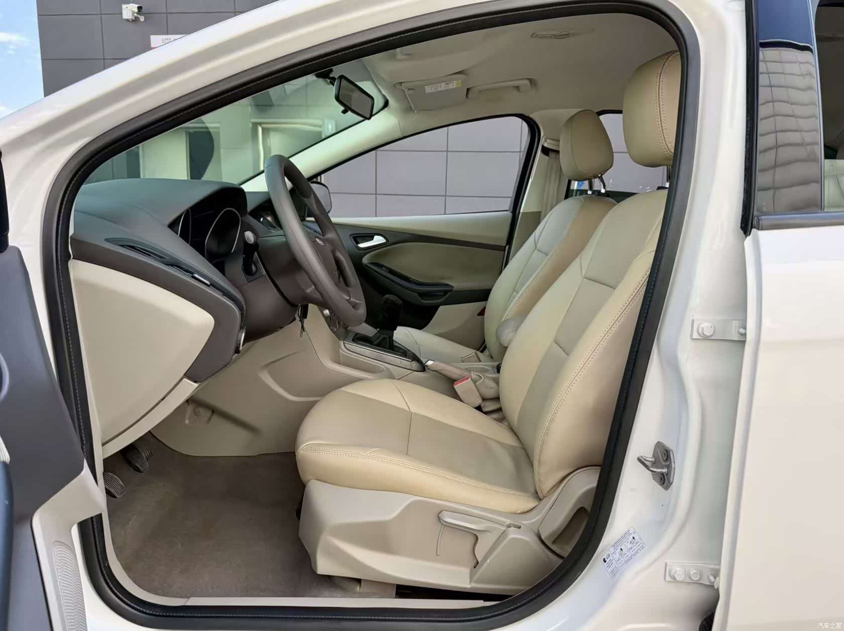 Ford Focus, 2014 все фото