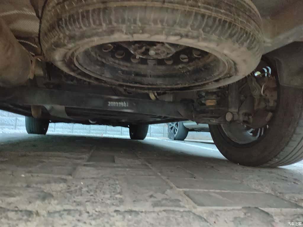 Sinotruk U70, 2021 25