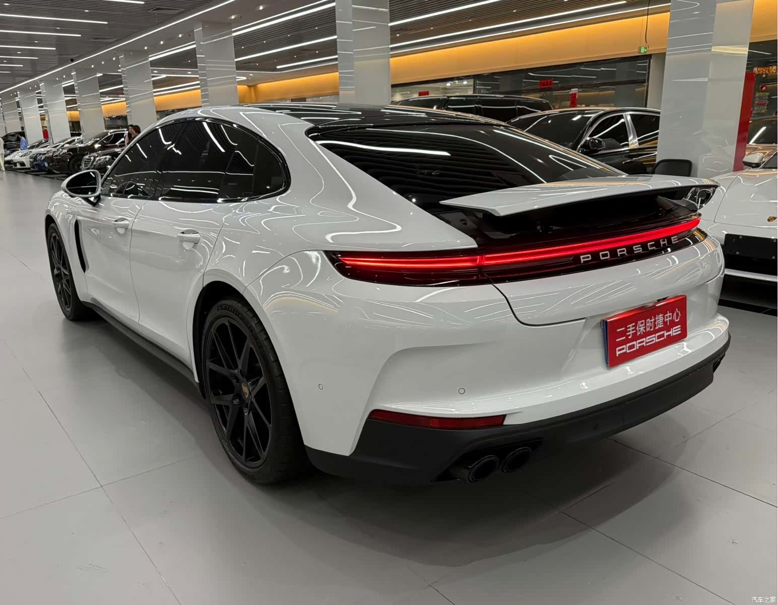 Porsche Panamera, 2024 4