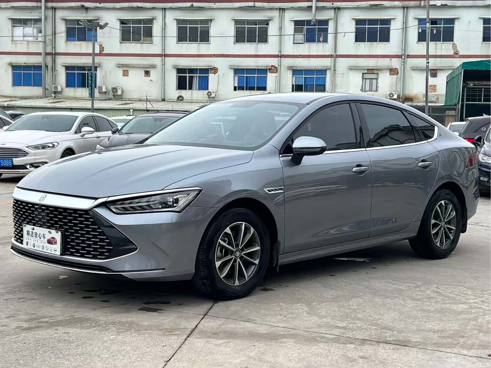 BYD Qin, 2025 1