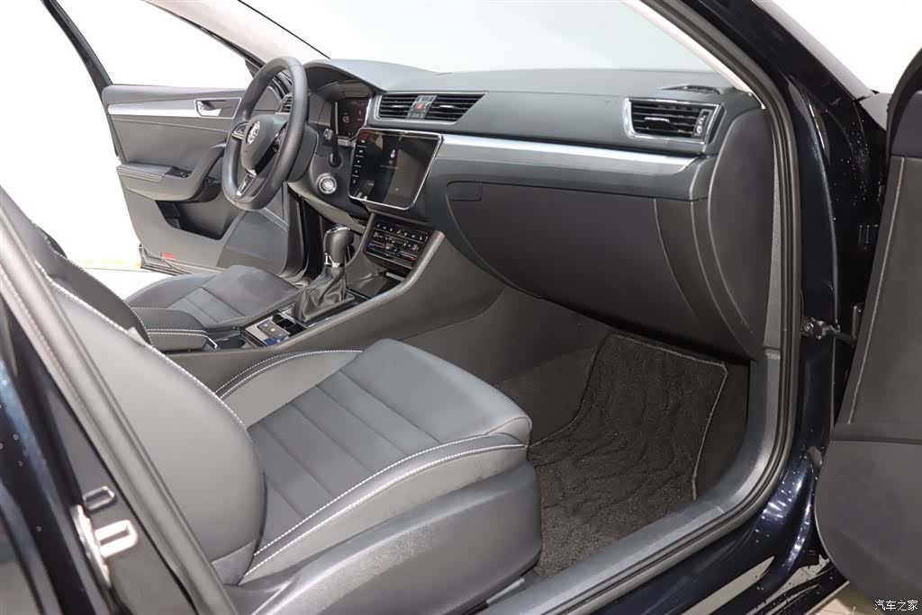Skoda Superb, 2024 8