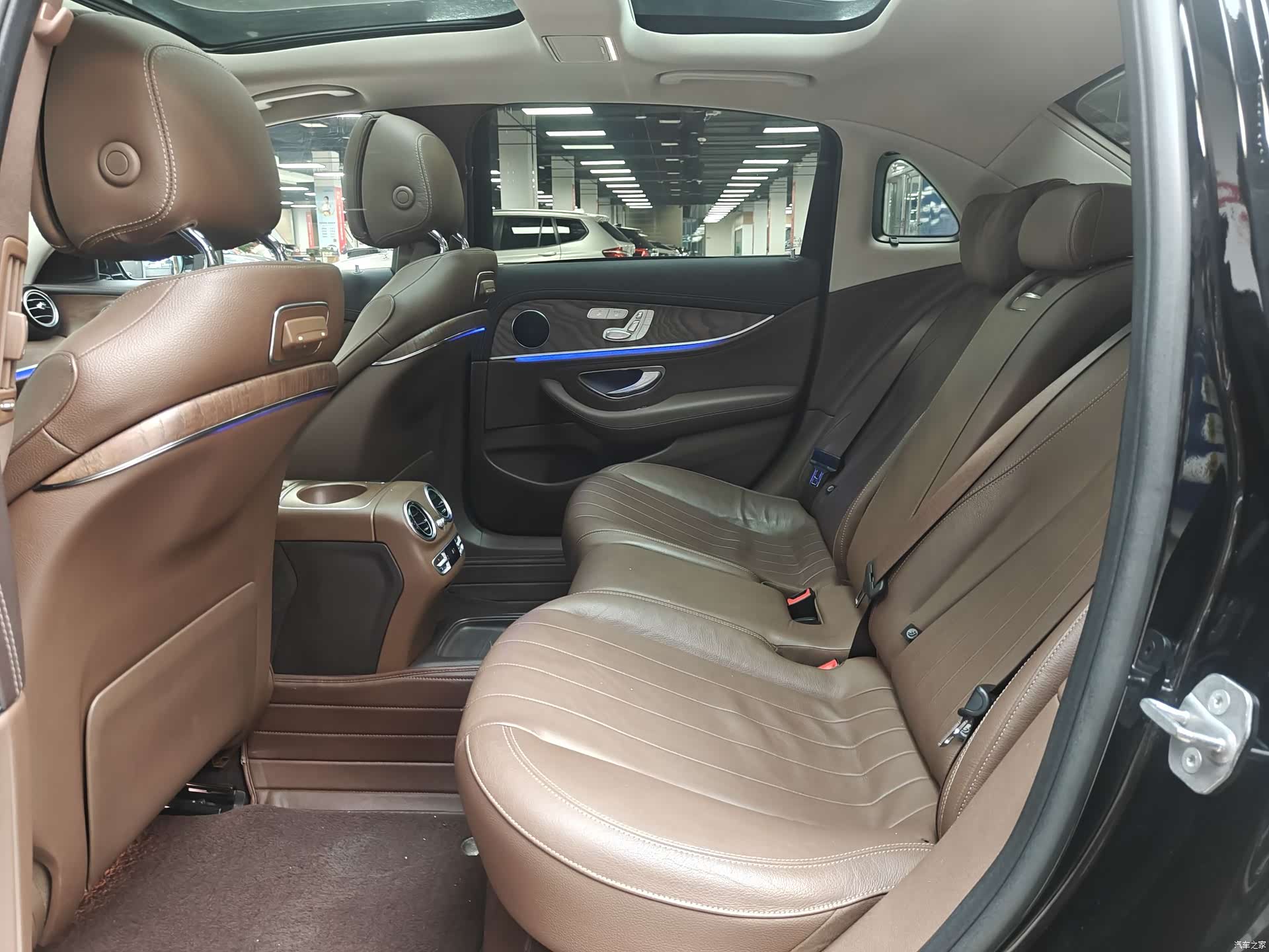 Mercedes-Benz E-Class, 2017 9