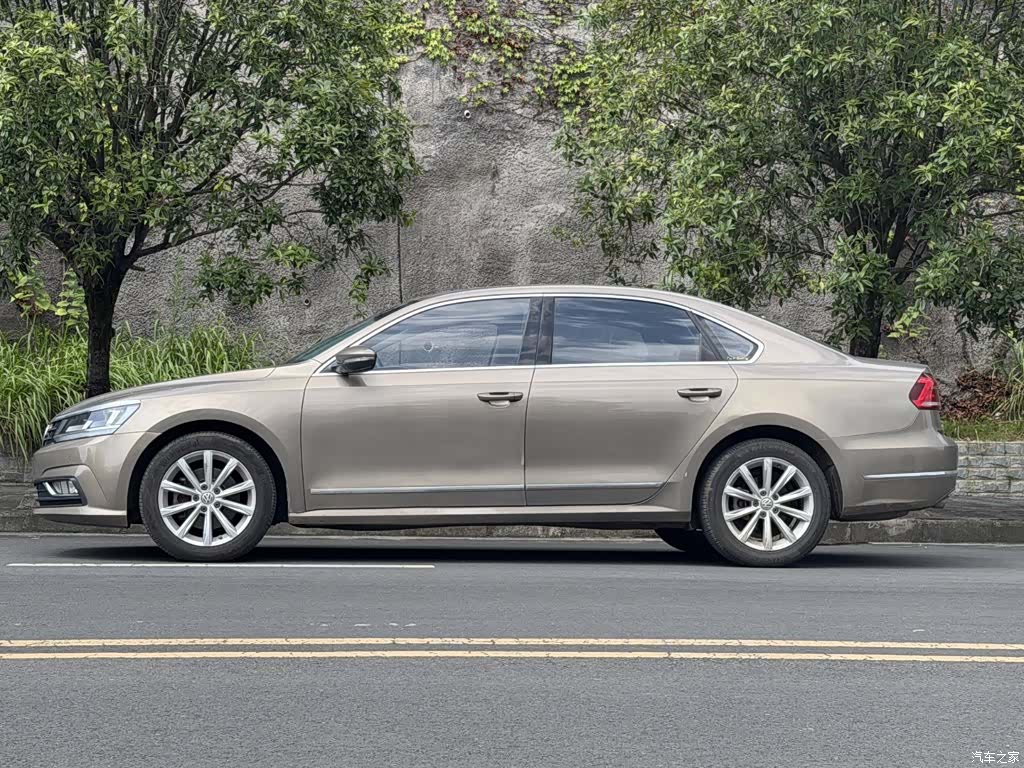 Volkswagen Passat, 2017 8
