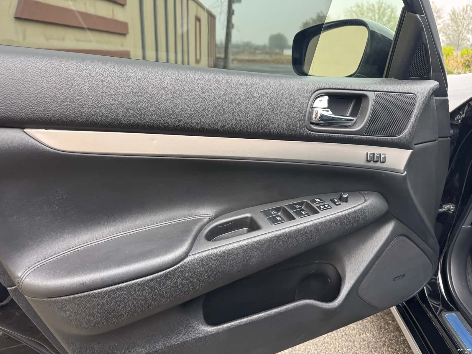 Infiniti G25, 2014 12