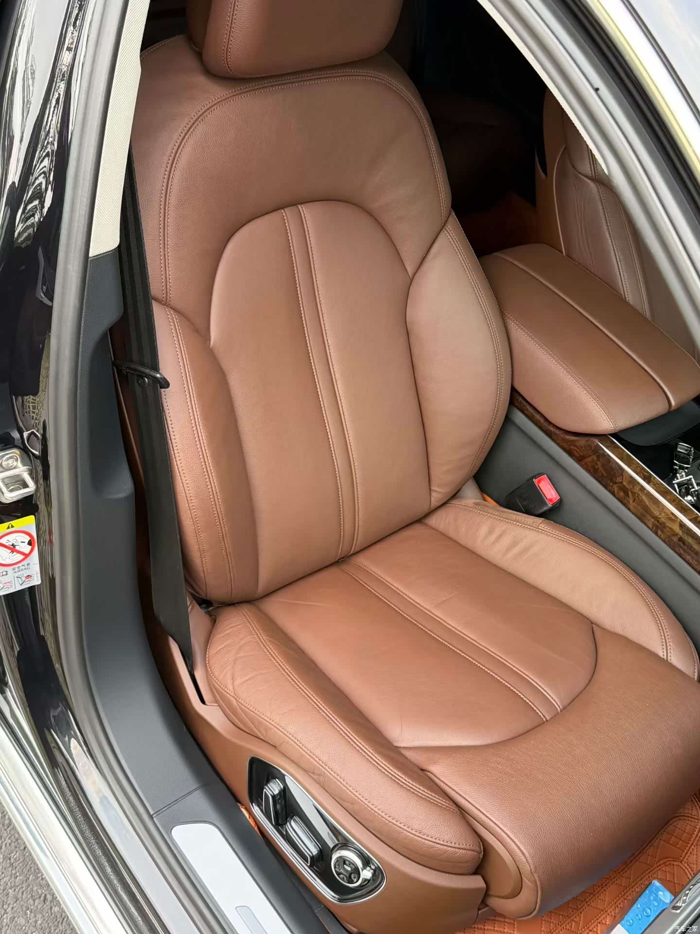 Audi A8L, 2014 8