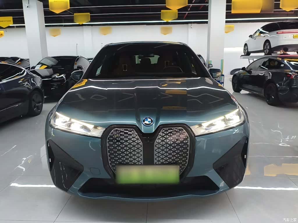BMW iX, 2023 3