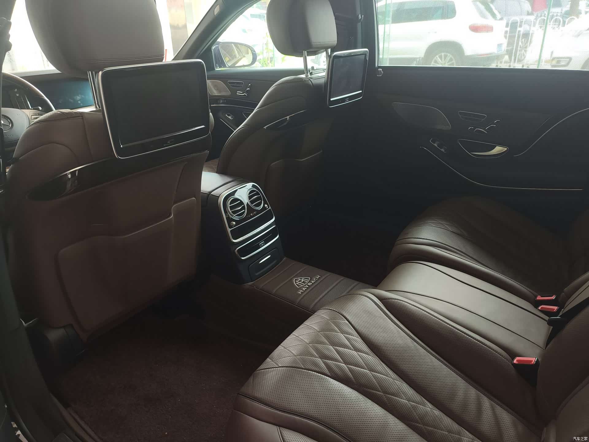 Maybach S-Class, 2017 11