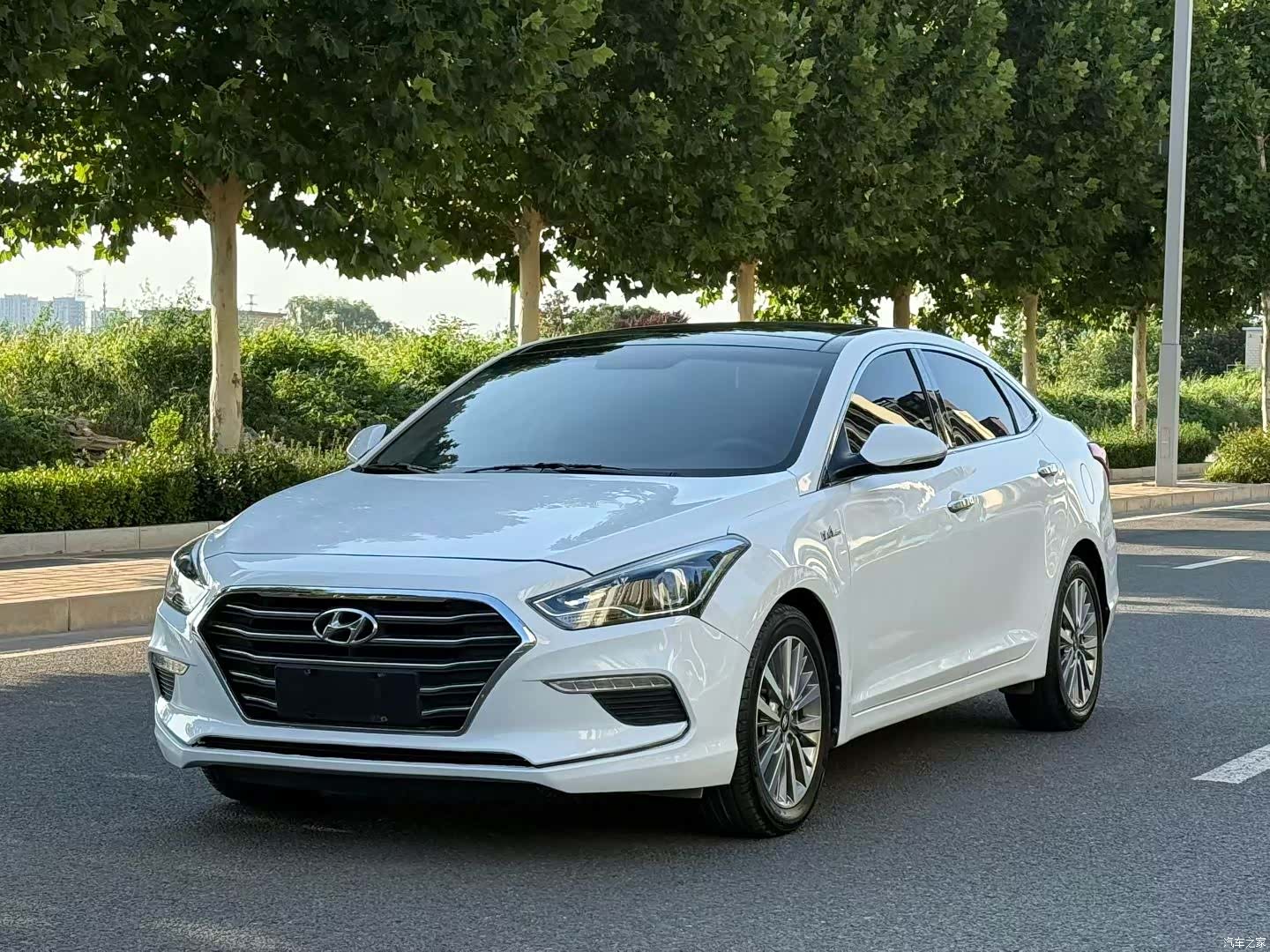 Hyundai GLS, 2018 3