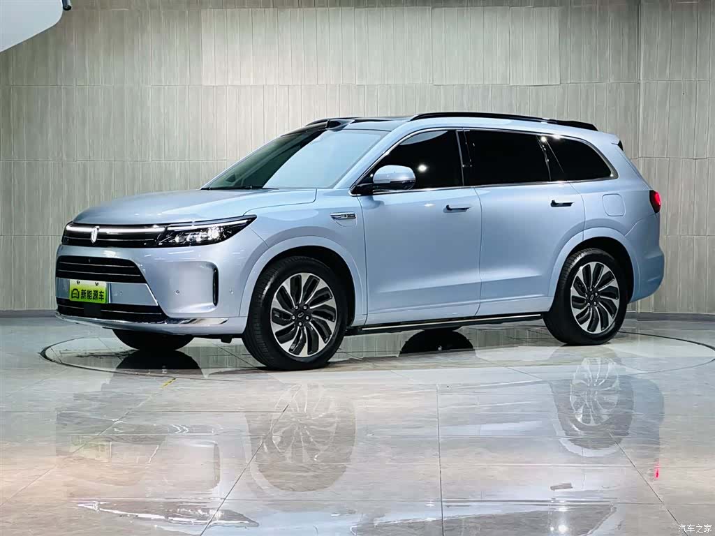 AITO M7, 2023 1