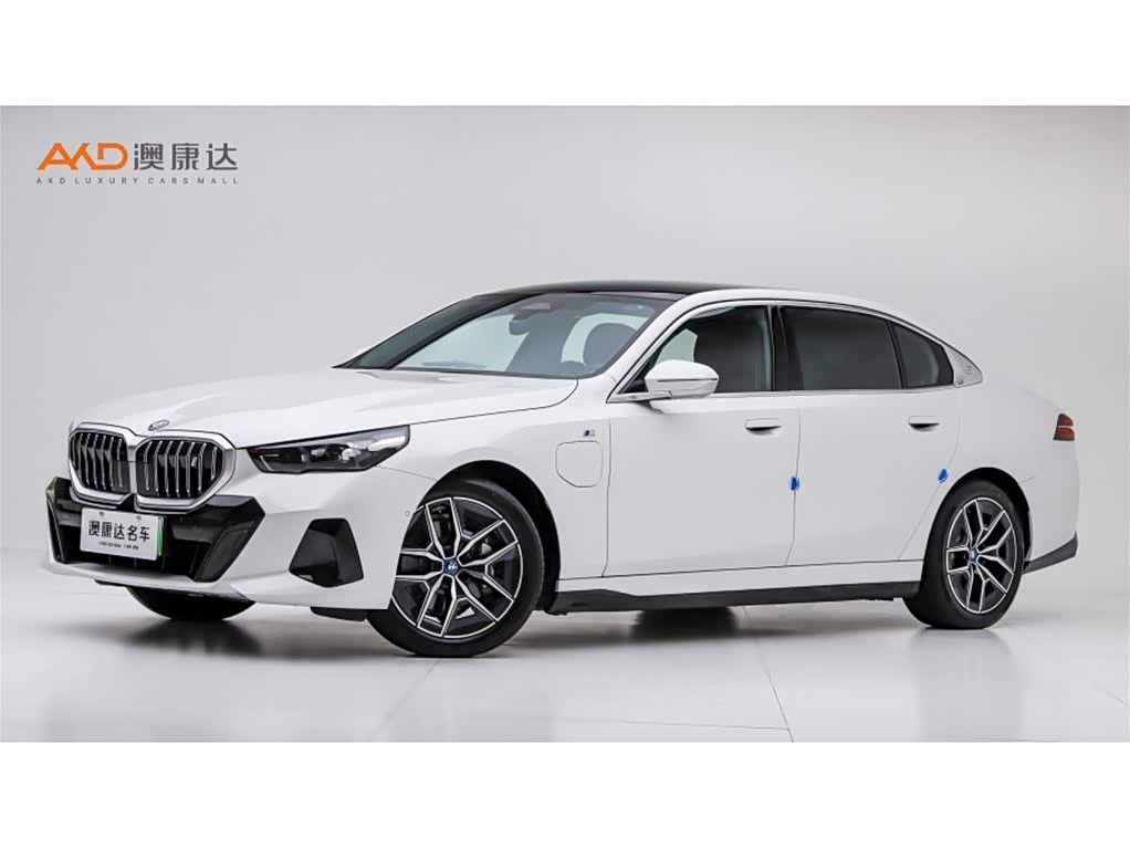 BMW i5