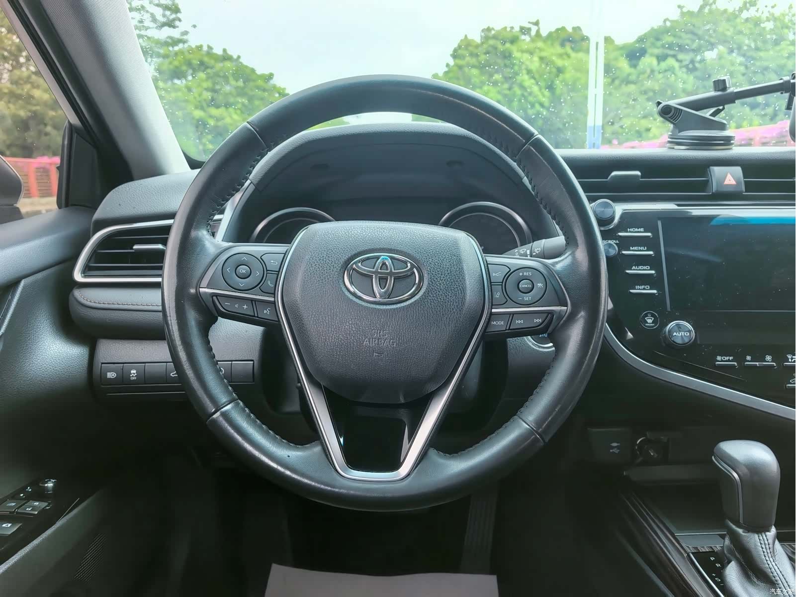 Toyota Camry, 2019 8