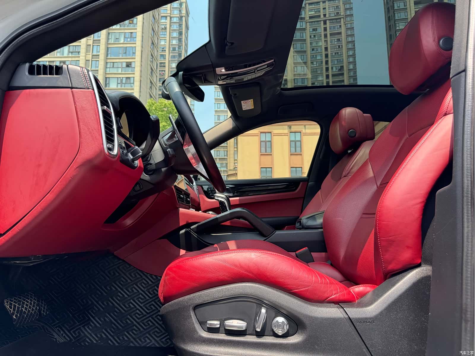Porsche Cayenne, 2020 7