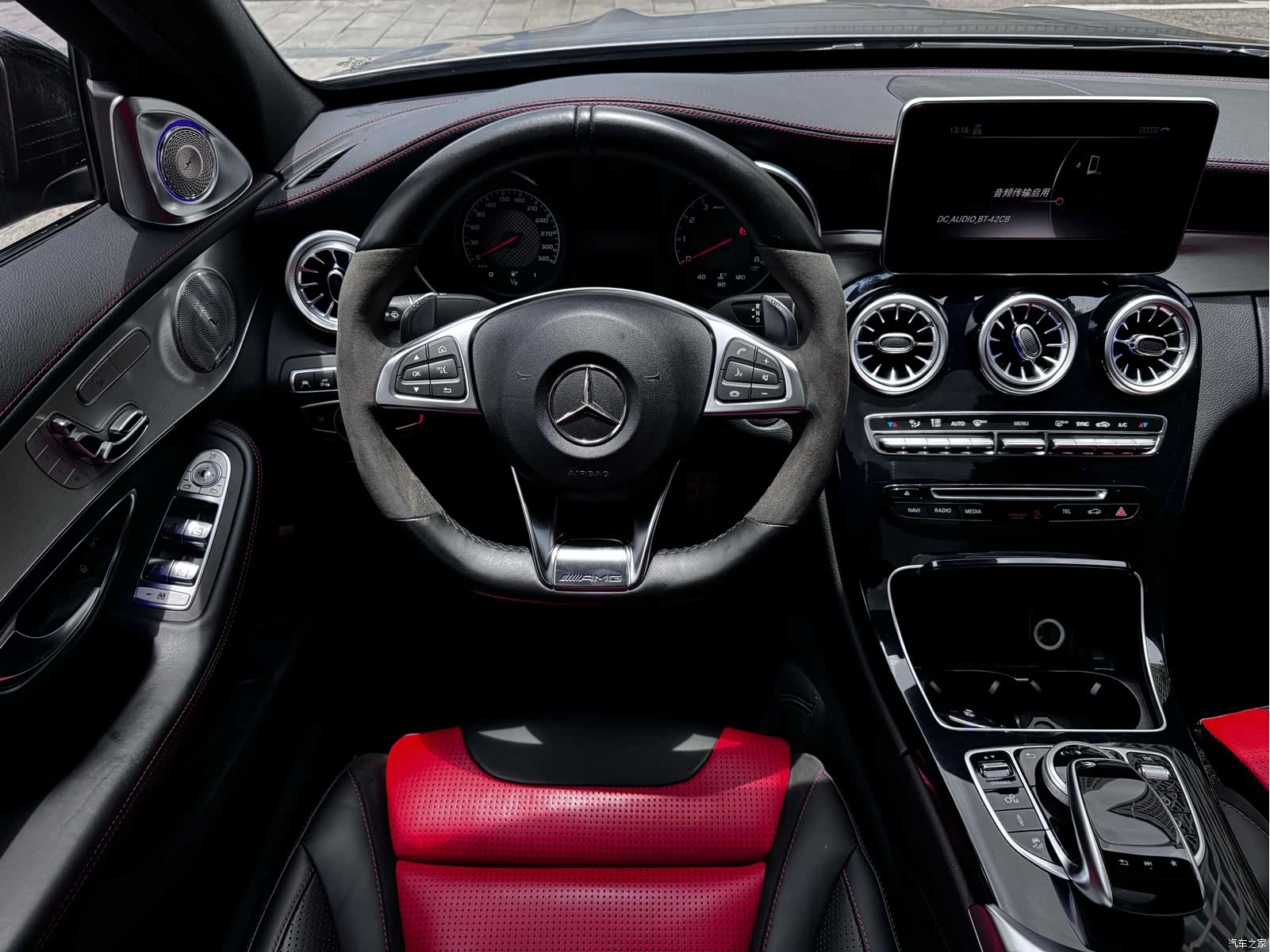 Mercedes-Benz C-Class, 2019 15