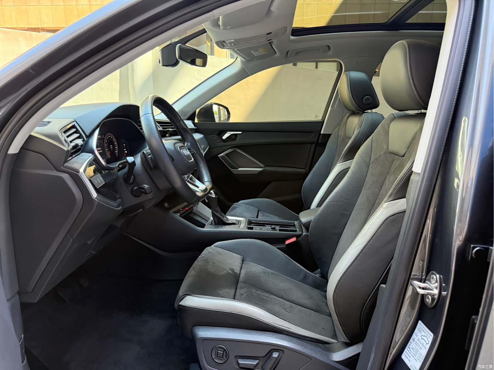 Audi Q3, 2022 9