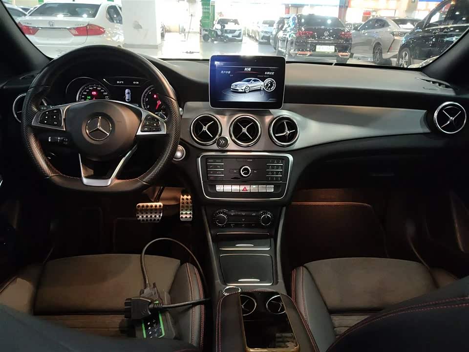 Mercedes-Benz CLA