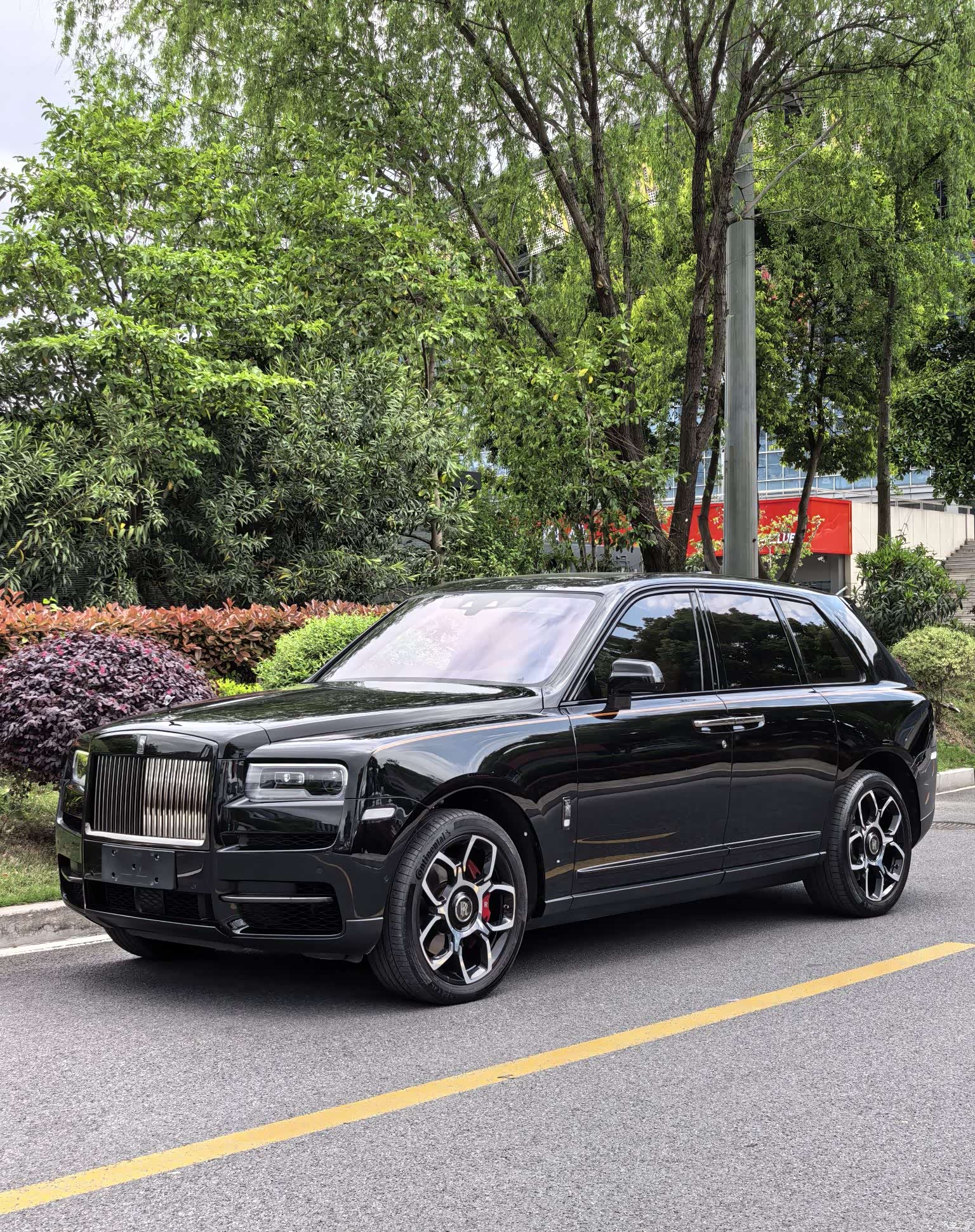 Rolls-Royce Cullinan, 2021 2