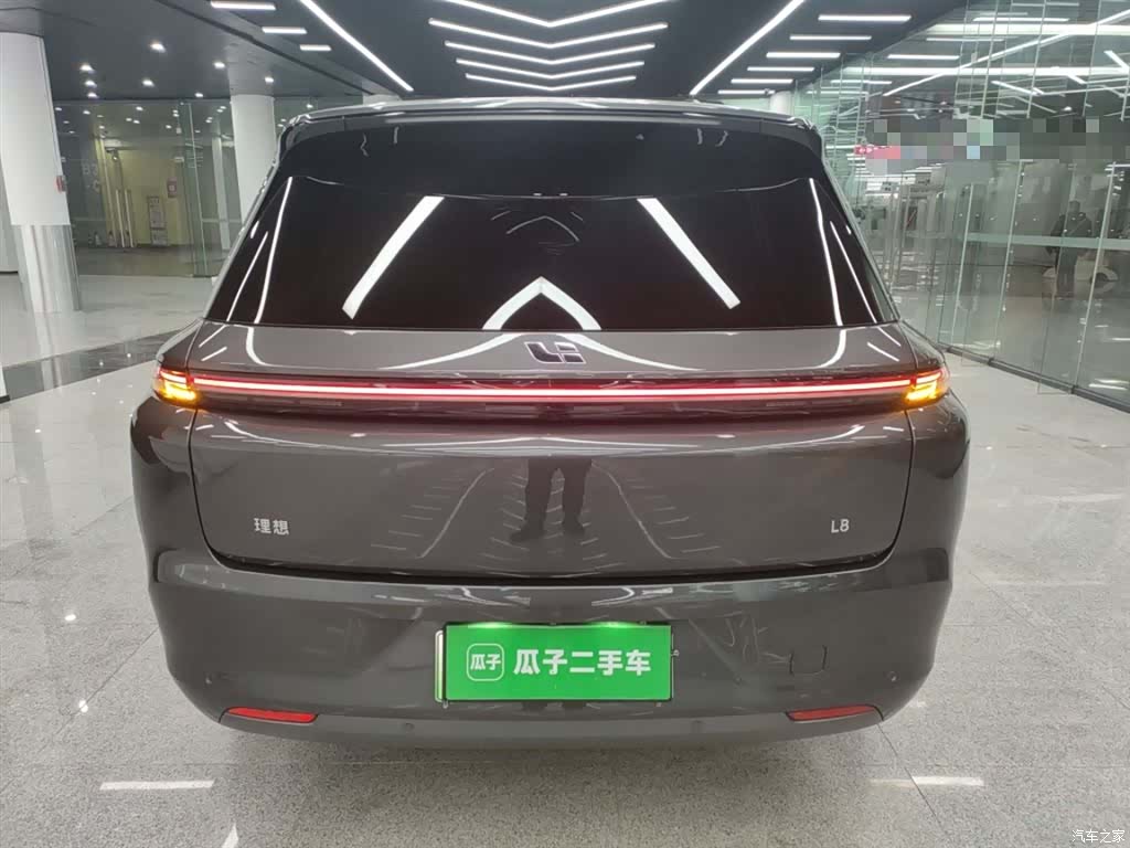Li Auto L8, 2023 6